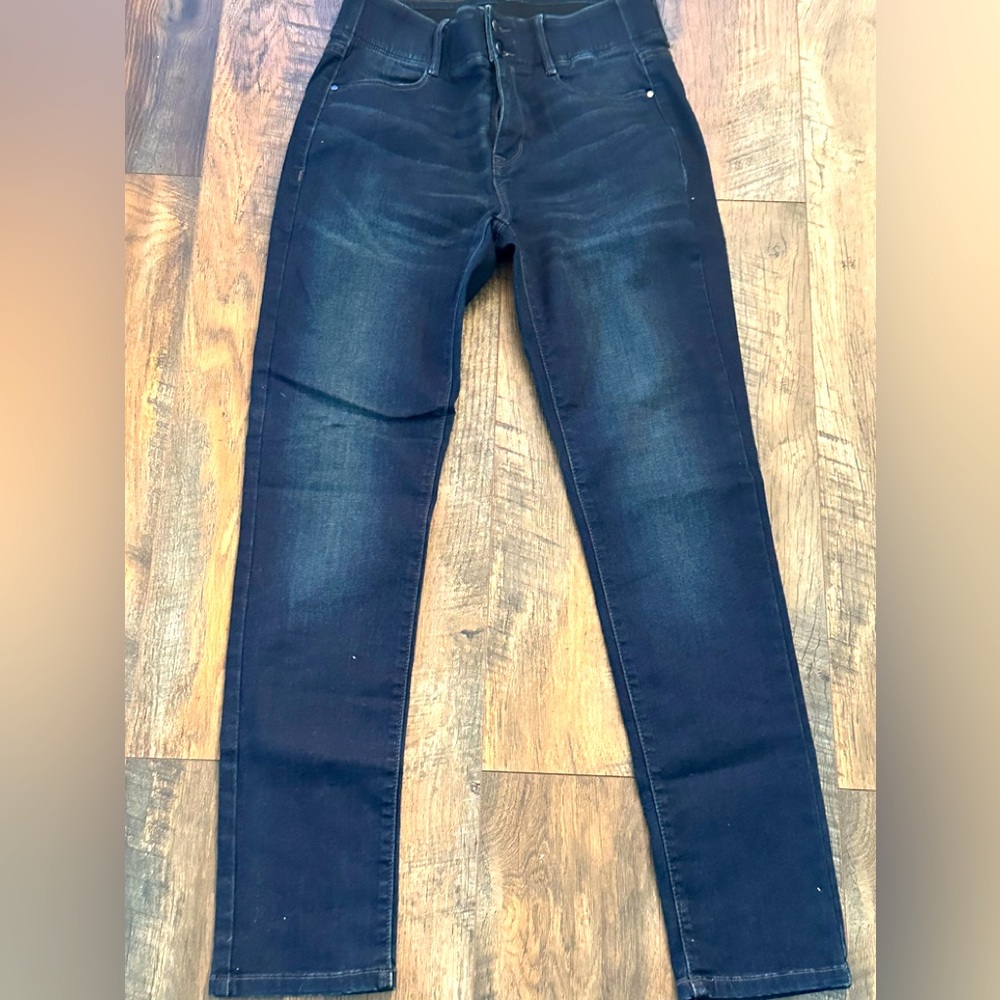 Apt 9 size 10 jeans